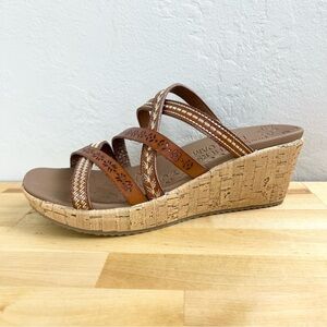 Cali Skechers Beverlee Tiger Posse Strappy Wedge Vegan Leather Size 9 WIDE